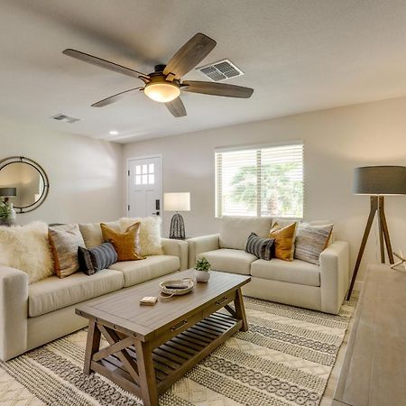 Sun City Retreat With Patio Near Golfing And Hiking! Exterior photo