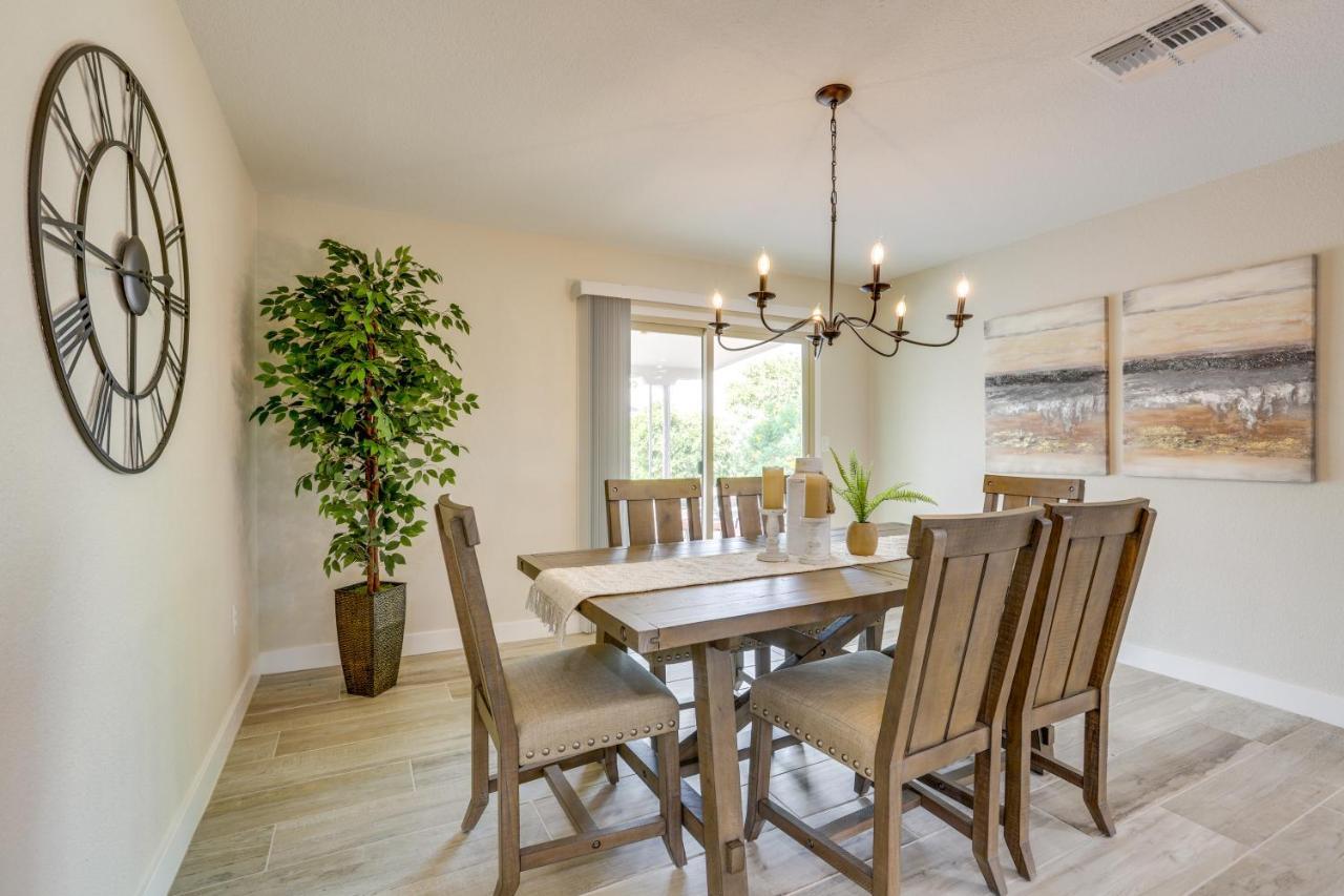 Sun City Retreat With Patio Near Golfing And Hiking! Exterior photo