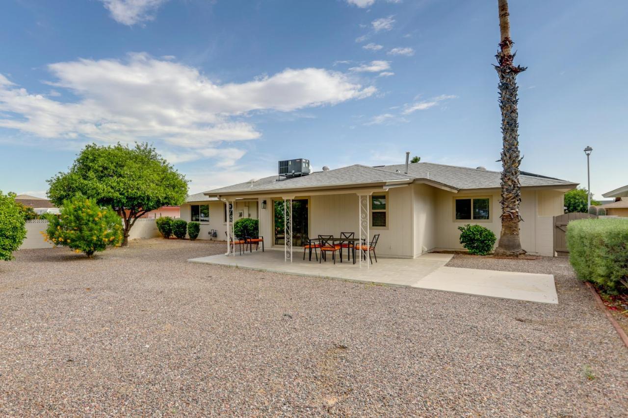 Sun City Retreat With Patio Near Golfing And Hiking! Exterior photo